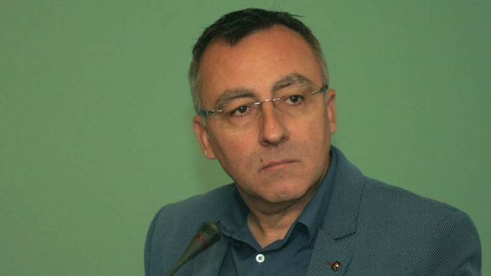 Стаматов смята, че след ваканцията трябва да има редакции в